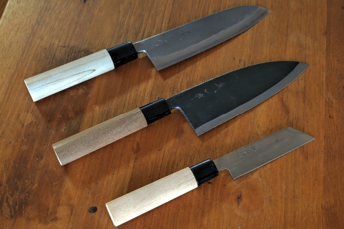 8 kitchen knives